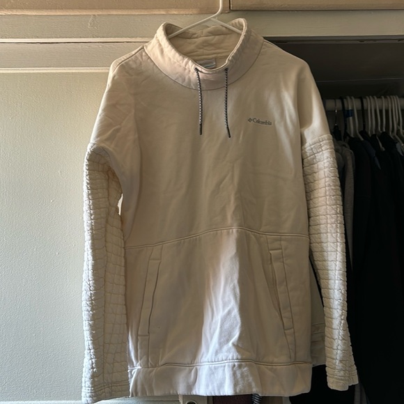 Columbia Women’s Sweater - Picture 3 of 10